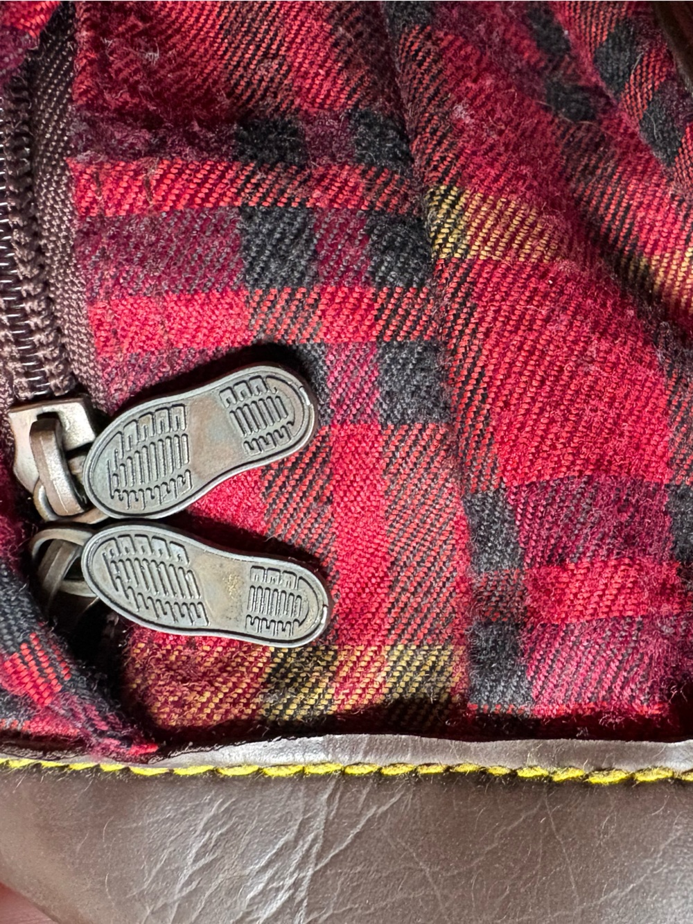 Vtg 90s Dr Martens Red Plaid Backpack- Red Yellow Brown Black- Grunge - Picture 9 of 14